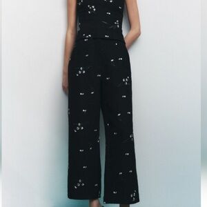 Zara Black Pants with Floral Embroidery